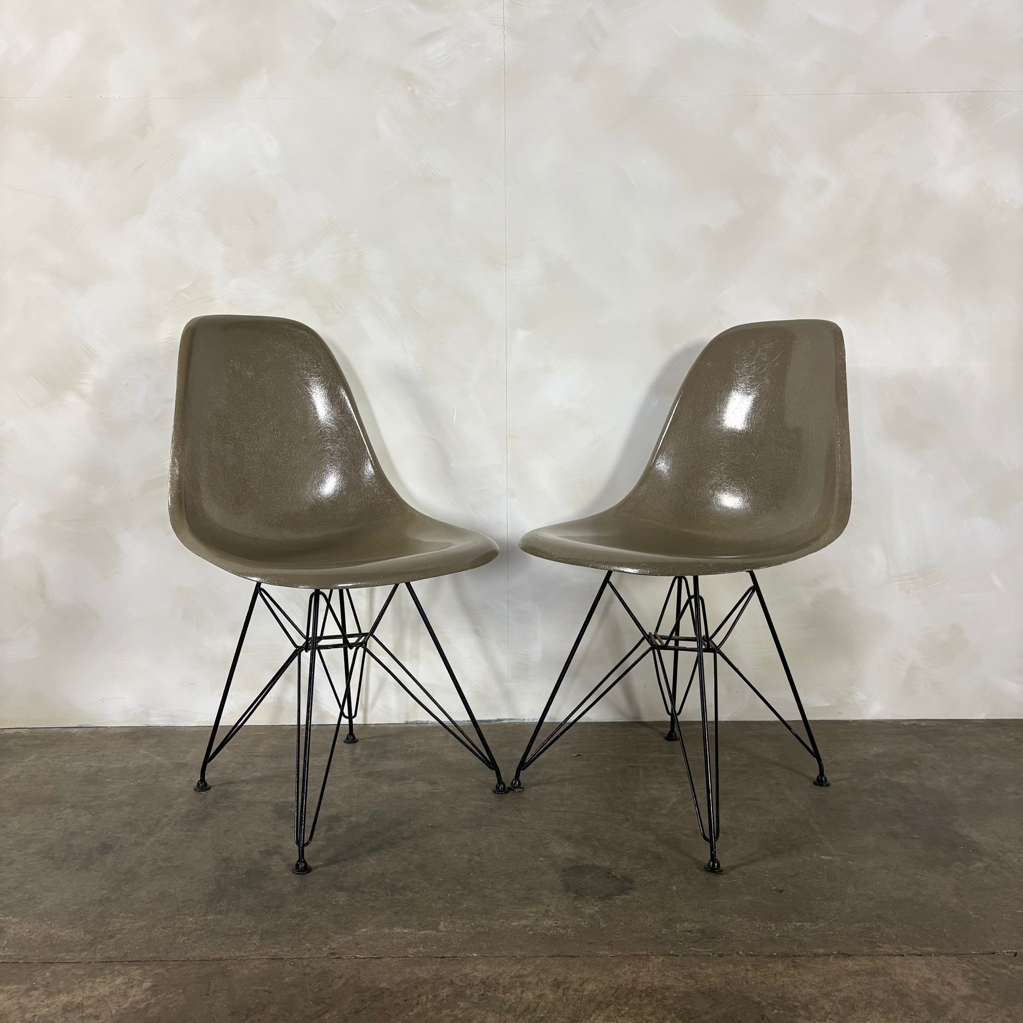 Pair Of DSR Dining Chairs Charles & Ray Eames 1960s Mid Century Vintage Retro MCM