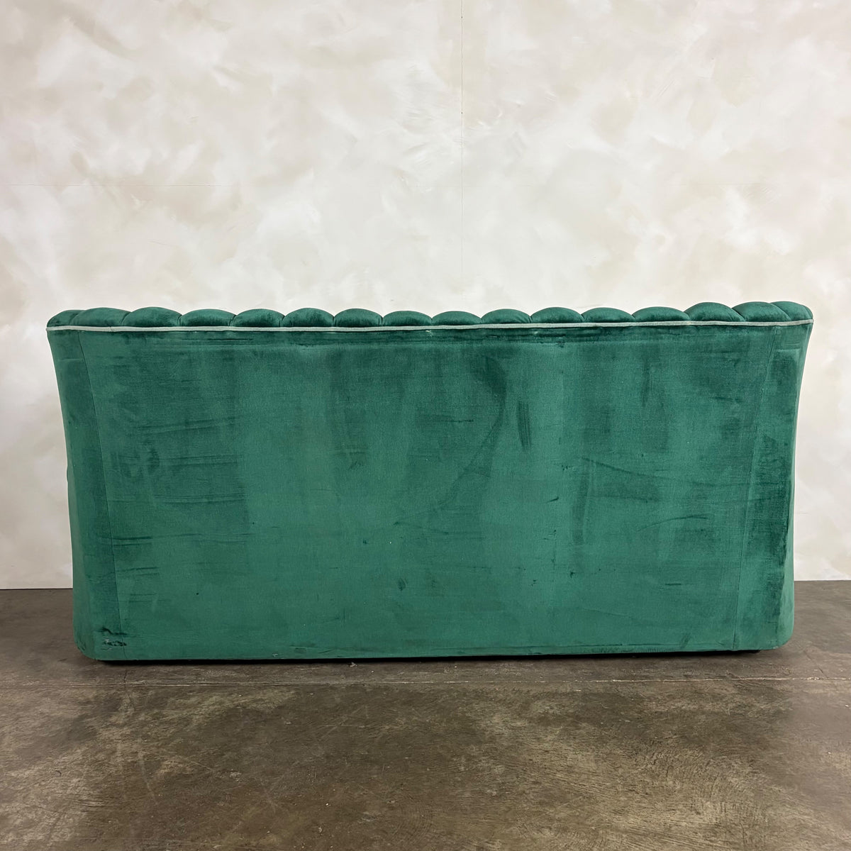 Vintage Art Deco Three Seater Sofa & Pair Of Armchairs In Emerald Turquoise Green Velvet