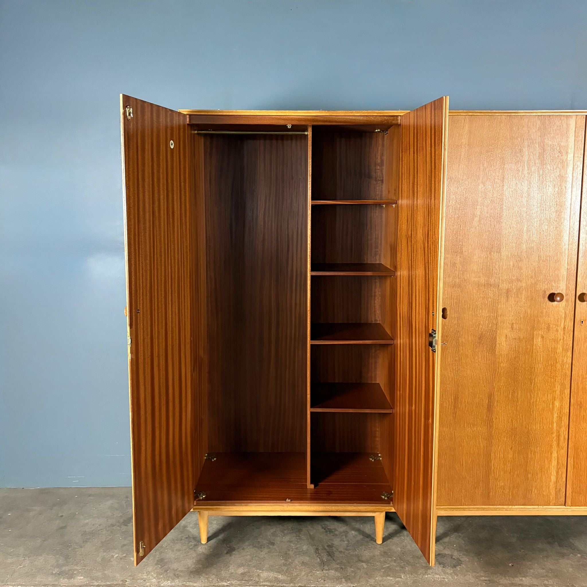 Meredew ‘His & Her’ Pair Of Matching Wardbrobes Oak Mid Century Vintage Retro MCM