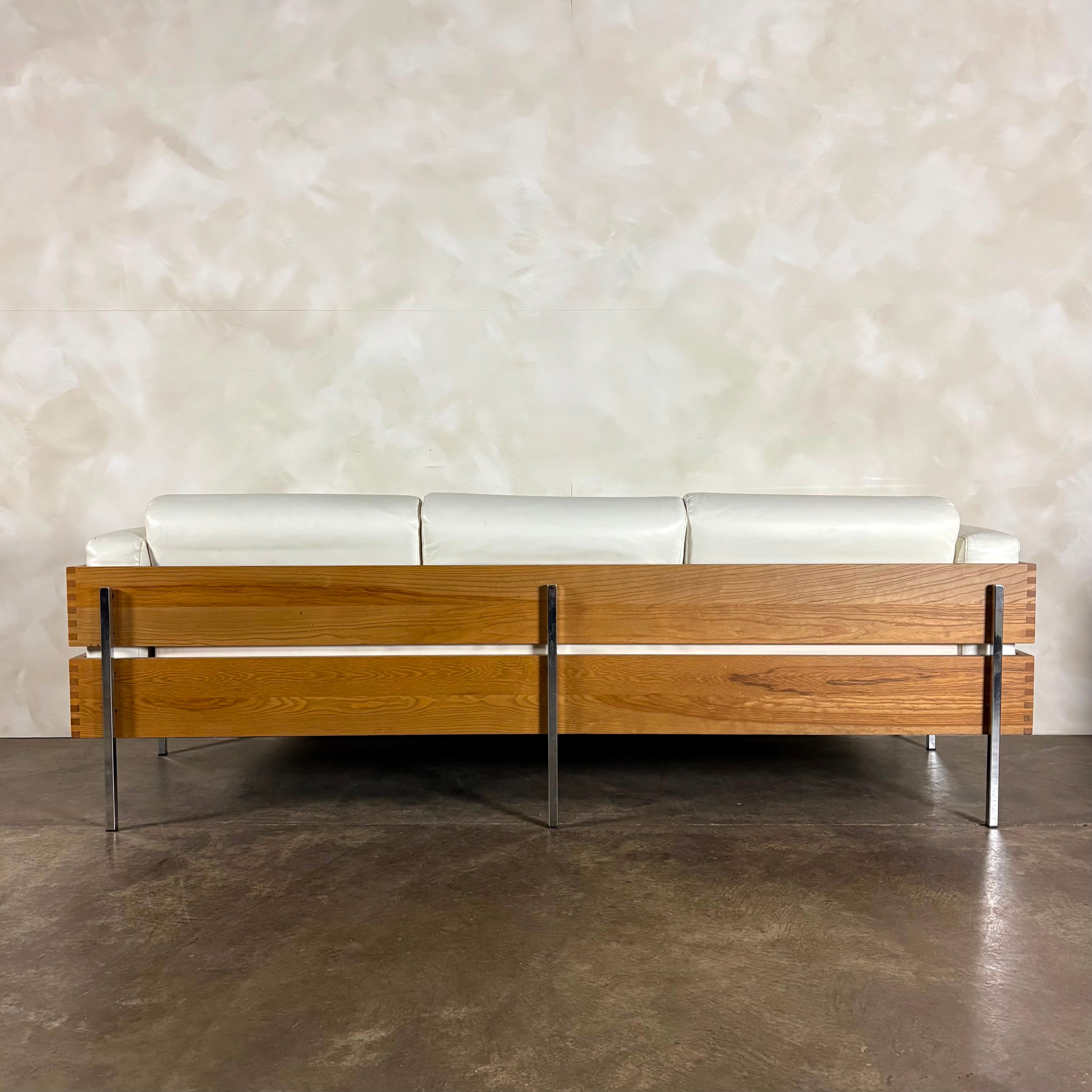 Mid Century White Leather Robin Day For Habitat Forum II Three Seater Sofa Vintage Retro MCM