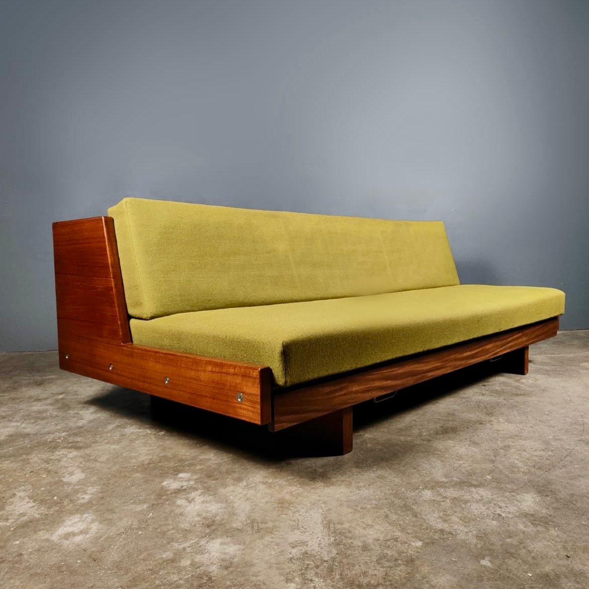 SOLD Mid Century Danish Sofa Bed/Daybed By Hans J Wegner For Getama GE-258 Vintage Retro MCM