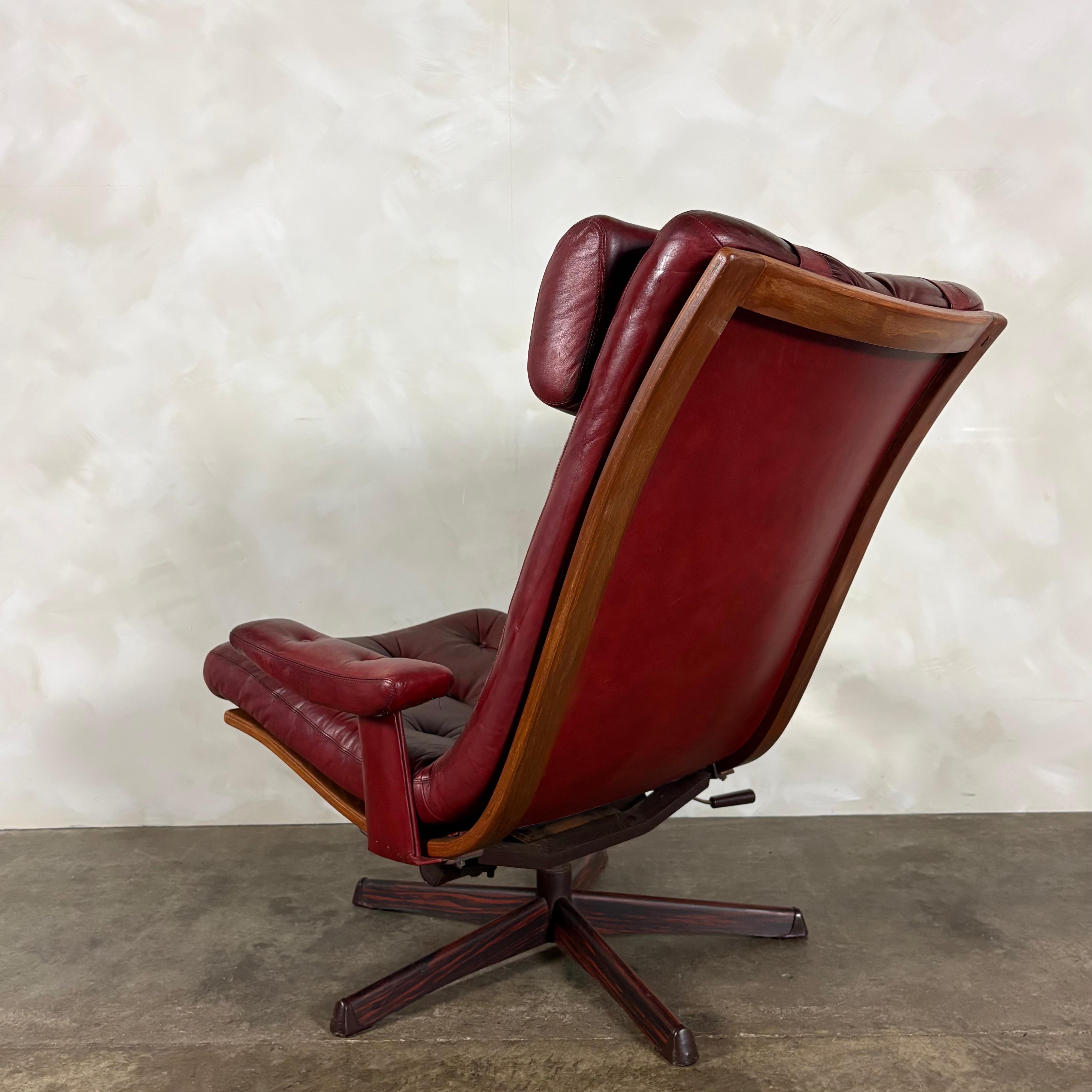 Göte Möbler Red Leather Swivel Armchair Swedish 1970s Mid Century Vintage Retro MCM