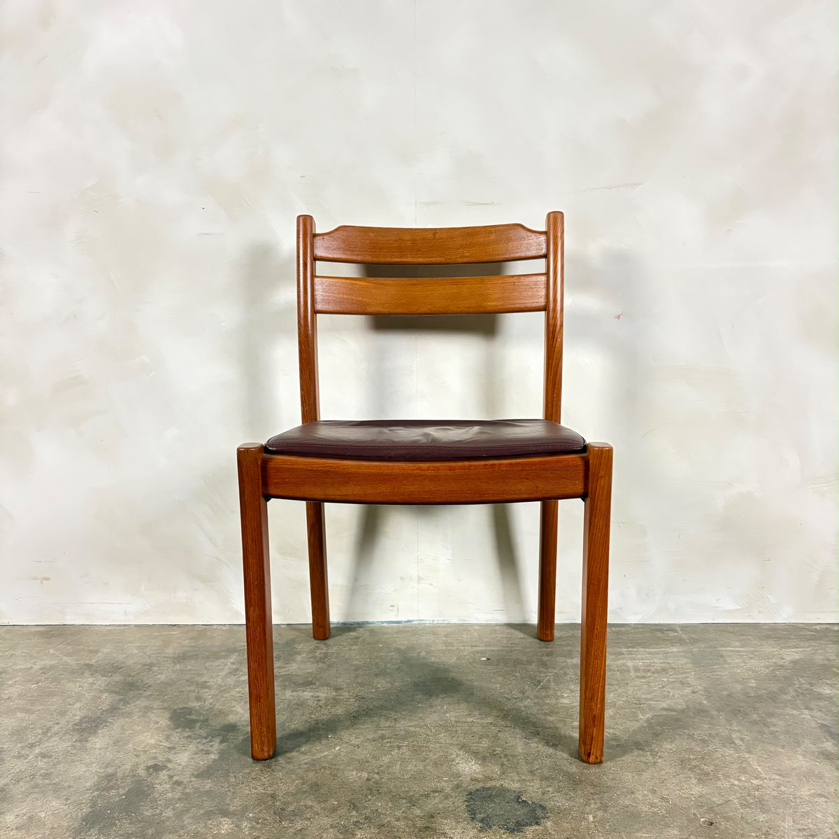 Set Of Eight 1970s Danish Teak Dining Chairs By Dyrlund Mid Century Vintage Retro MCM