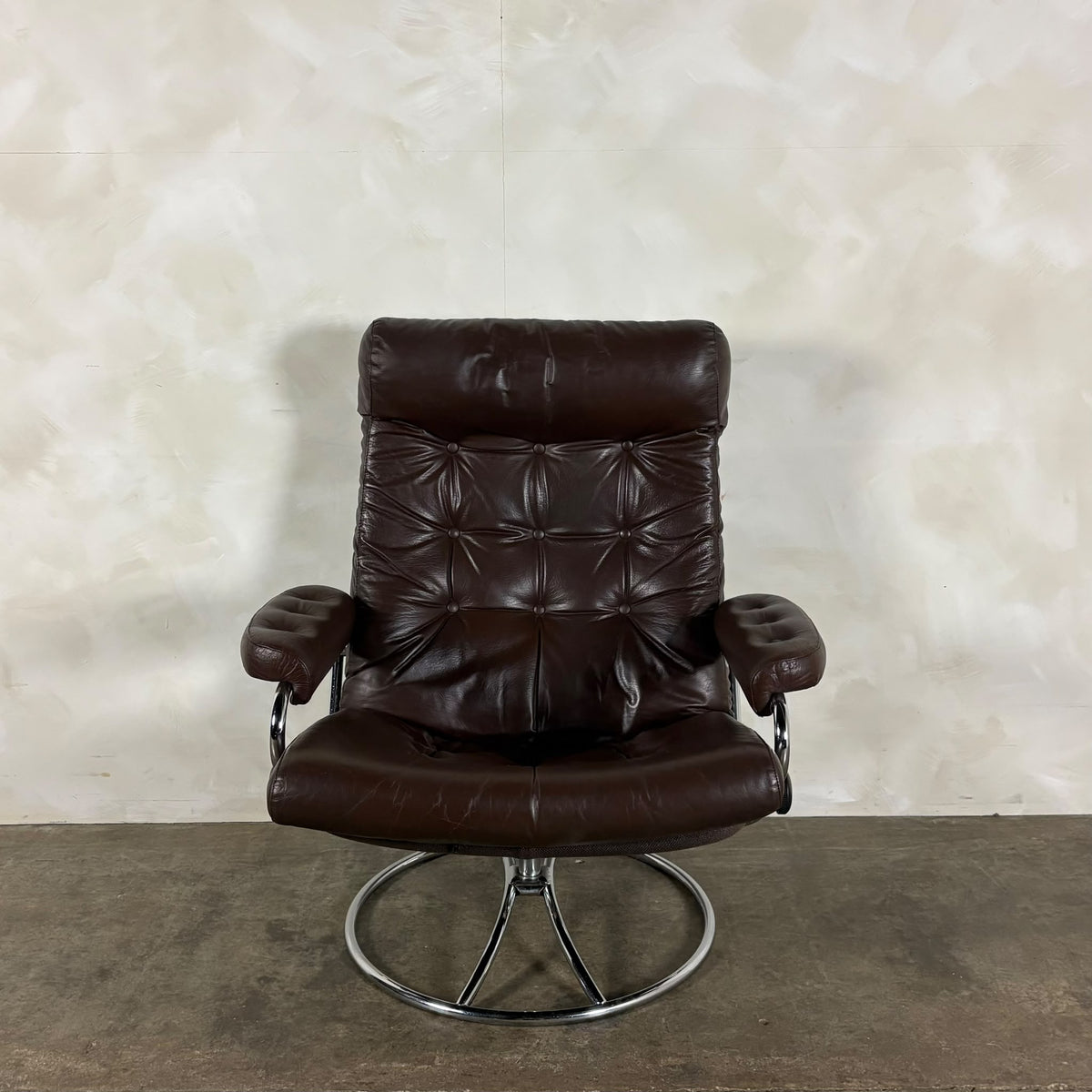 Mid Century Leather Norwegian Ekornes Brown Stressless Swivel Armchair & Footstool Vintage Retro MCM