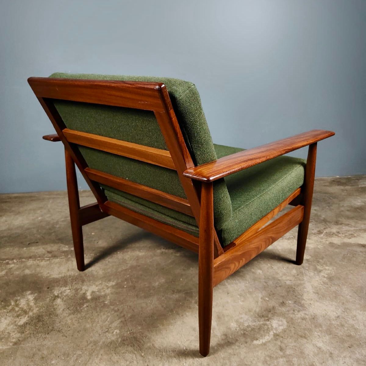 SOLD Pair Of Ingmar Relling For Ekornes Svane Green Teak Lounge Chairs Mid Century Vintage Retro MCM