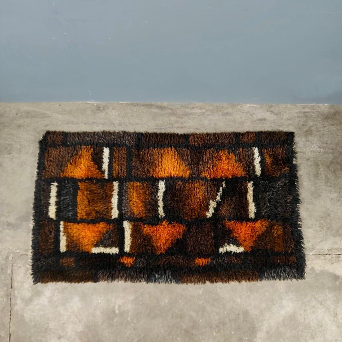 Mid Century Retro Large Brown Orange Rug Vintage Wool MCM