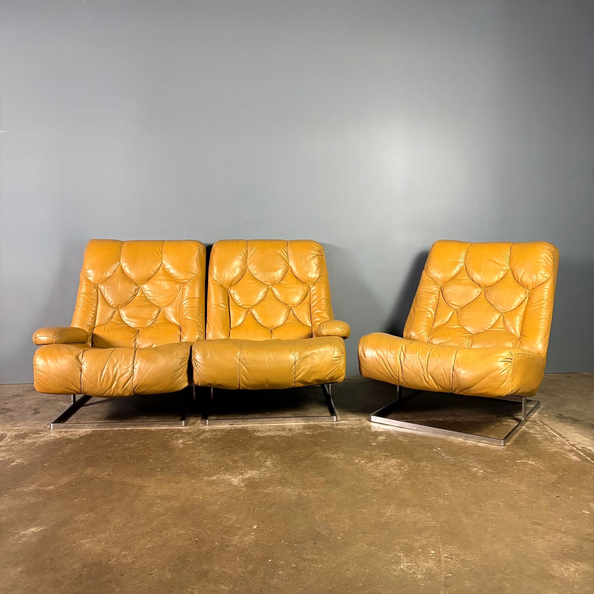 SOLD Tetrad Modular Nucleus Three Seater Sofa/Leather Chairs Mid Century Vintage Retro MCM