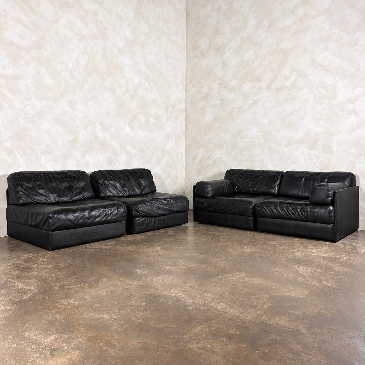 Four De Sede DS-76 Black Leather 1972 Sofa/Chairs Sofa Beds Mid Century Vintage Retro MCM