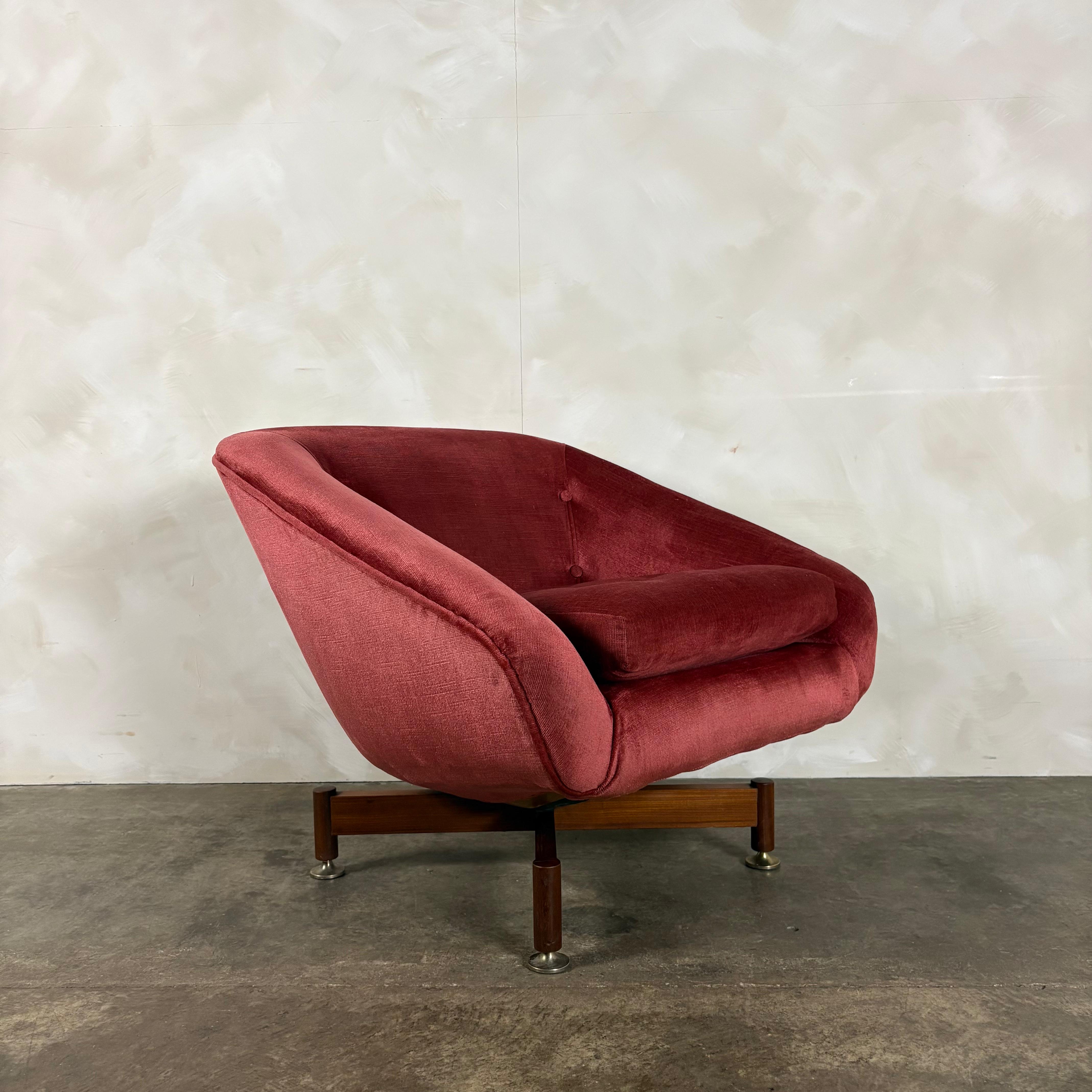 Greaves & Thomas Pink Swivel Teak Lounge Chair Mid Century Vintage Retro MCM