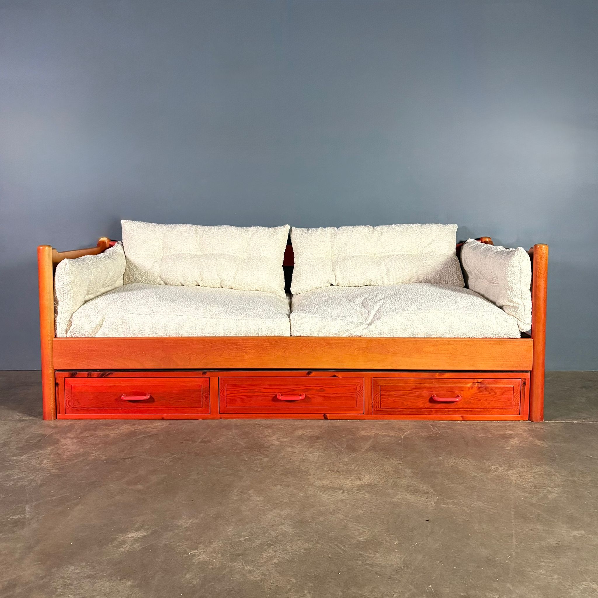 Red Habitat Vico Magistretti Carimate Three Seater Sofa/Daybed Mid Century Vintage Retro MCM