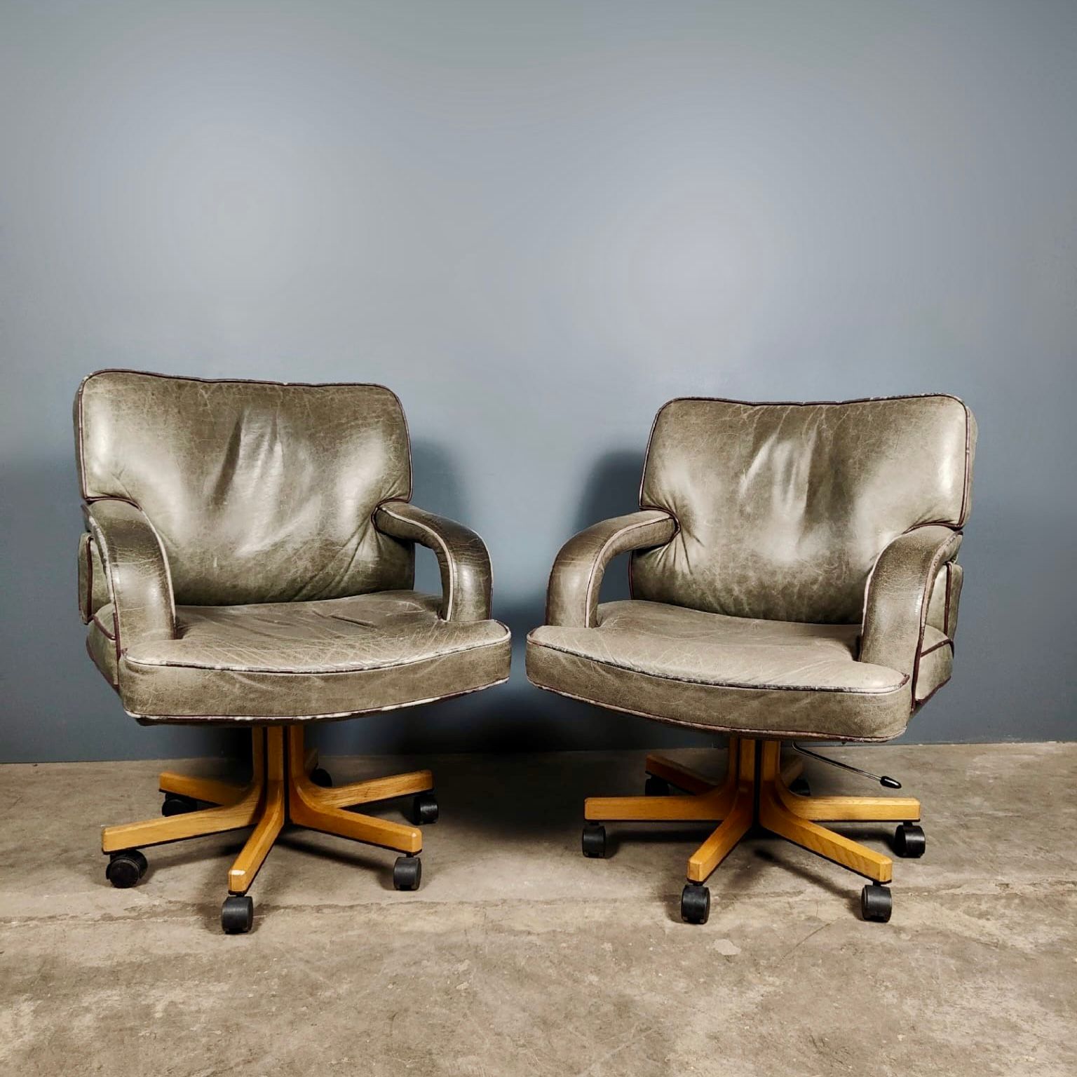 Walter Knoll ‘Don’ Green Leather Office Chairs By Bernd Münzebrock Mid Century Vintage Retro MCM