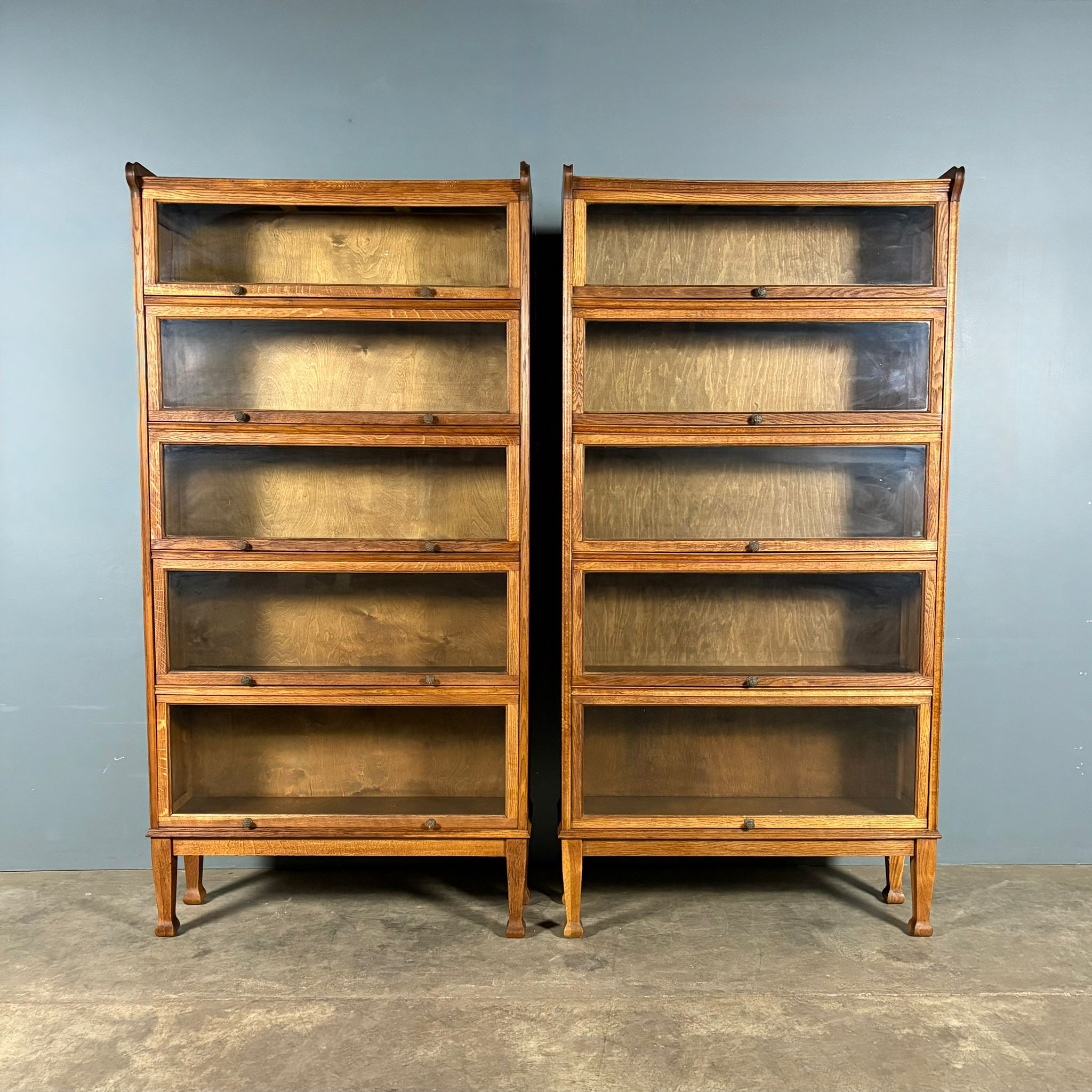English Oak Glass Fronted Tall Cabinet/Bookcase Globe Wernicke Style Mid Century Vintage Retro MCM