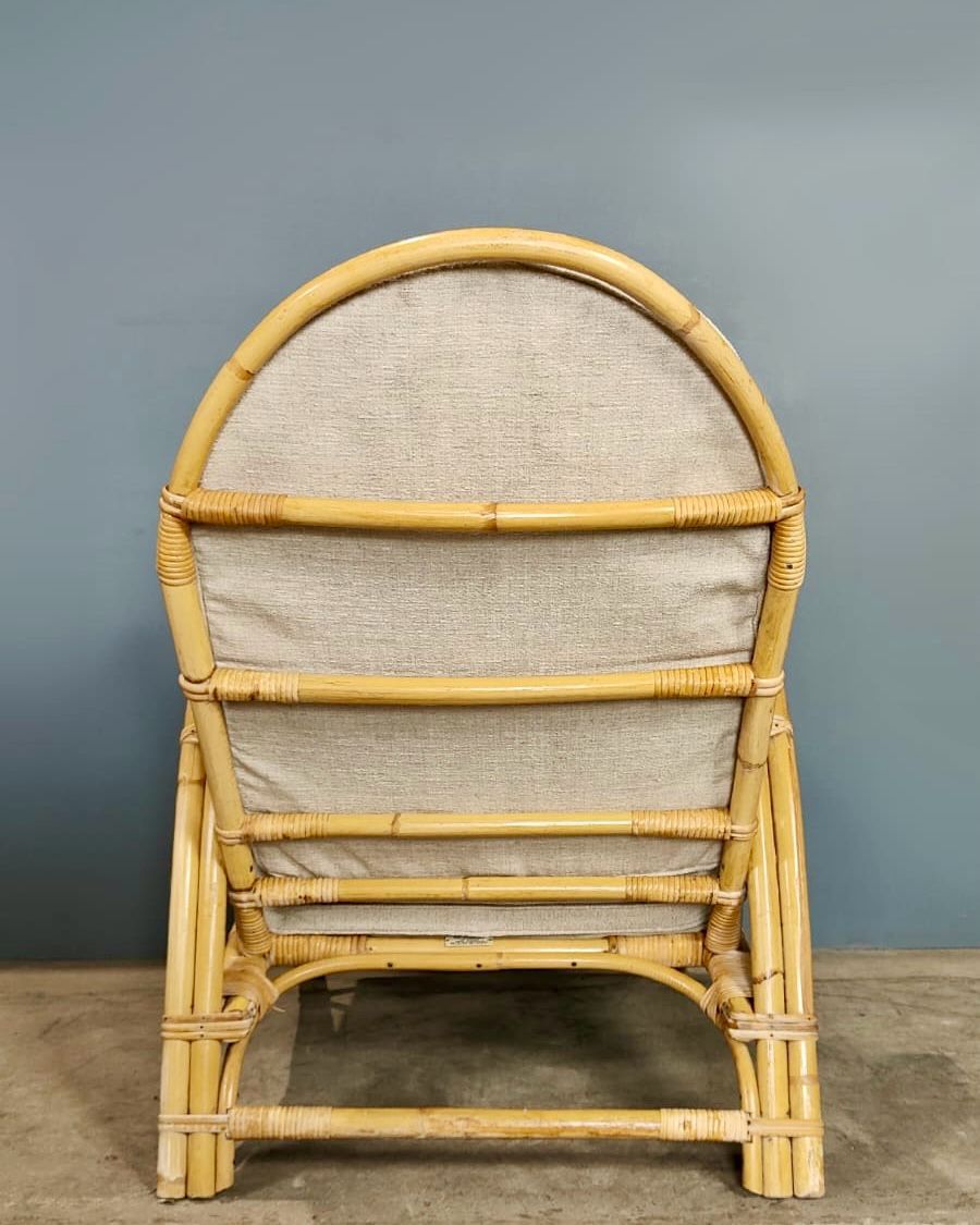 ngraves Of Leicester Pair Of Bamboo Cane Rattan Lounge Chairs 