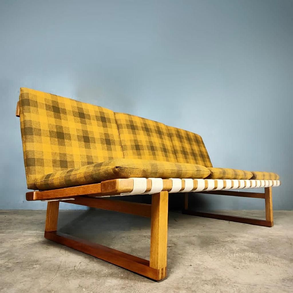 SOLD Børge Mogensen Model 211 Oak Wood Sofa Bench 3 Seater Fredericia Stolefabrik Mid Century Vintage Retro MCM