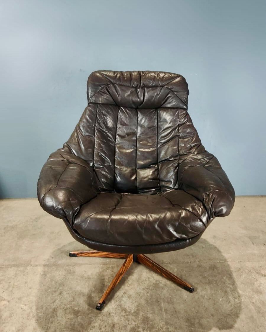 SOLD H.W Klein For Bramin Swivel Lounge Chair In Brown Leather Mid Century Danish Vintage Retro MCM