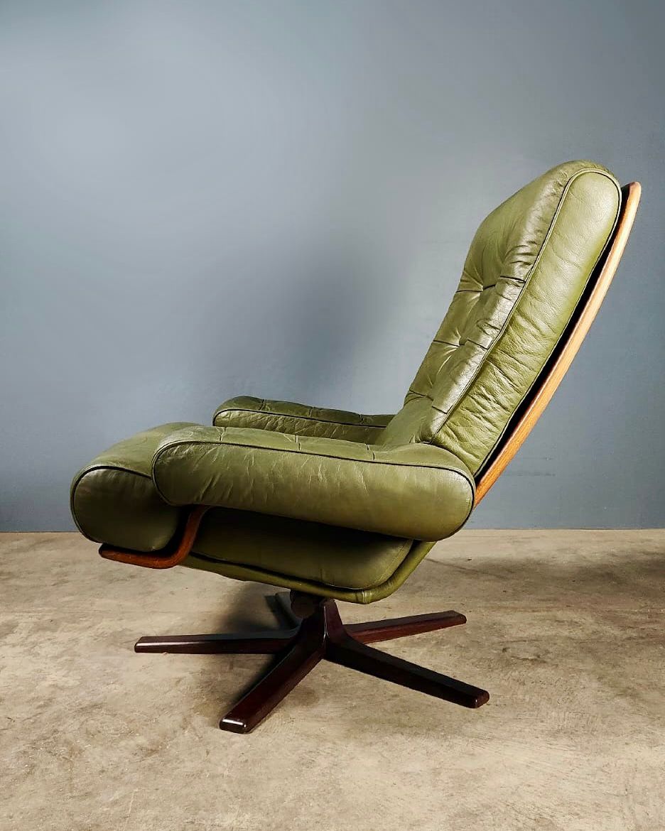 SOLD Mid Century Göte Möbler Nässjö Leather Swivel Chair Lounge Armchair Vintage Retro MCM